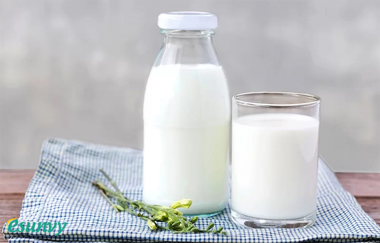 Rửa mặt bằng sữa tươi không đường có kỳ diệu như lời đồn? 1